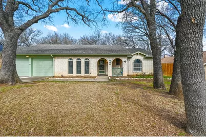 660 Springhill Drive, Hurst, TX 76054 - Photo 23