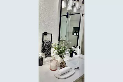 2157 Clarksville Street, Paris, TX 75460 - Photo 15