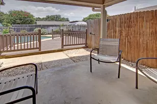 2208 Cambridge Dr, Hurst, TX 76054 - Photo 27