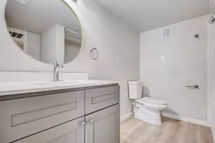 2201 Wolf St, Dallas, TX 75201 - Photo 21