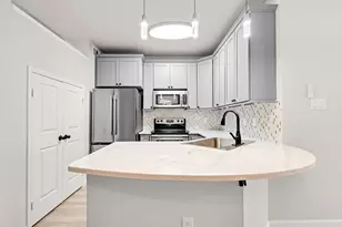 2201 Wolf St, Dallas, TX 75201 - Photo 13