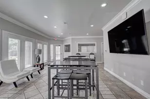 2201 Wolf St, Dallas, TX 75201 - Photo 29
