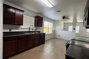 2123 Meadow View Dr, Princeton, TX 75407 - Photo 9
