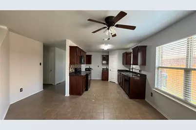 2123 Meadow View Drive, Princeton, TX 75407 - Photo 7