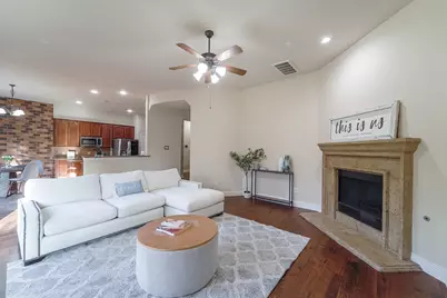 924 Brentwood Drive, Murphy, TX 75094 - Photo 3