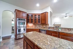 924 Brentwood Dr, Murphy, TX 75094 - Photo 7