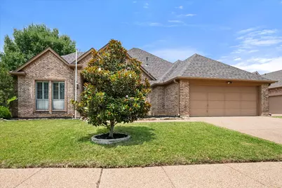 2015 Kodiak Court, Arlington, TX 76013 - Photo 1