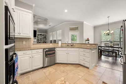 2015 Kodiak Court, Arlington, TX 76013 - Photo 13