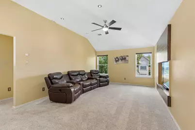 933 Golden Grove Drive, Lewisville, TX 75067 - Photo 19