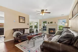 933 Golden Grove Dr, Lewisville, TX 75067 - Photo 7