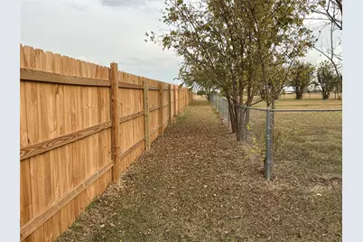 1114 Spring Flower Drive, Krum, TX 76249 - Photo 19
