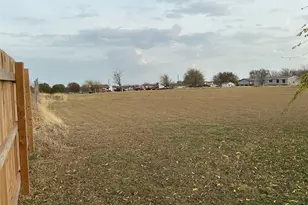1114 Spring Flower Dr, Krum, TX 76249 - Photo 21