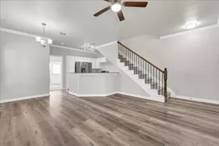 1523 Cozy Dr, Fort Worth, TX 76120 - Photo 5