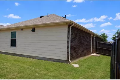 2426 Russell Street, Crandall, TX 75114 - Photo 9