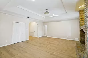 7604 Blossom Dr, Fort Worth, TX 76133 - Photo 5