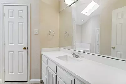 7604 Blossom Drive, Fort Worth, TX 76133 - Photo 17