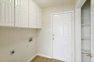7604 Blossom Dr, Fort Worth, TX 76133 - Photo 13