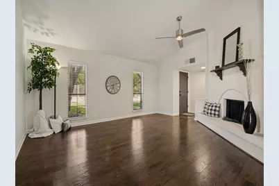 2036 Apple Valley Road, Plano, TX 75023 - Photo 5