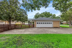 13826 Wooded Creek Ct, Farmers Branch, TX 75244 - Photo 37
