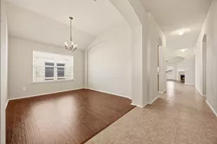 714 Bastrop Dr, Arlington, TX 76002 - Photo 5