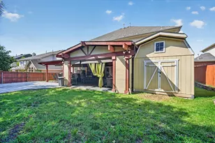 8332 Summer Park Dr, Fort Worth, TX 76123 - Photo 33