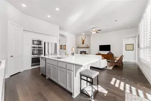2813 Black Walnut St, McKinney, TX 75071 - Photo 7