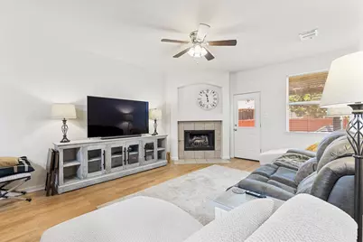 3216 Paradise Valley Drive, Plano, TX 75025 - Photo 5