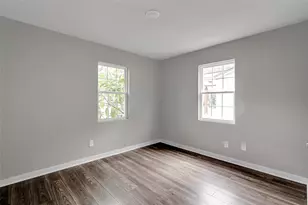 412 E Fogg St, Fort Worth, TX 76110 - Photo 15