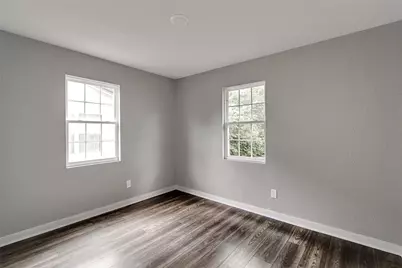 412 E Fogg Street, Fort Worth, TX 76110 - Photo 17