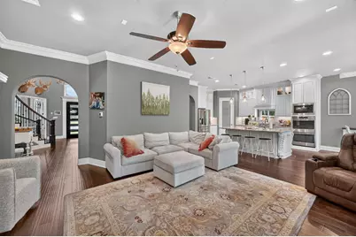 308 Familia Court, Azle, TX 76020 - Photo 9