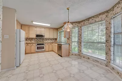 1936 Robin Lane, Flower Mound, TX 75028 - Photo 9