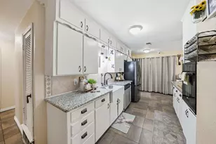 520 Thompson Dr, Saginaw, TX 76179 - Photo 11
