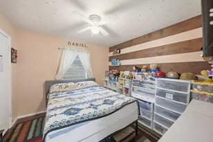520 Thompson Dr, Saginaw, TX 76179 - Photo 15