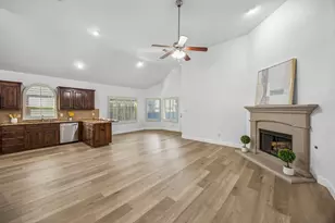 10445 Merced Lake Rd, Fort Worth, TX 76177 - Photo 5