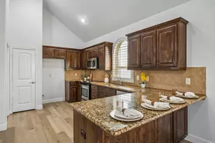 10445 Merced Lake Rd, Fort Worth, TX 76177 - Photo 3