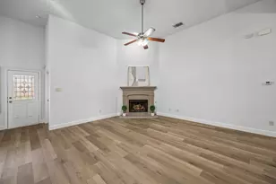 10445 Merced Lake Rd, Fort Worth, TX 76177 - Photo 9