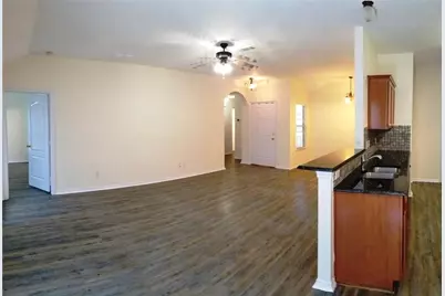 100 Commonwealth Circle, Waxahachie, TX 75165 - Photo 7