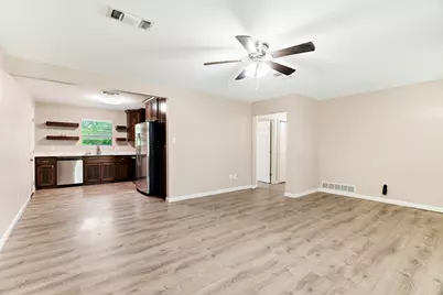 2235 Pine Bluff Street, Paris, TX 75460 - Photo 5