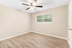 2235 Pine Bluff St, Paris, TX 75460 - Photo 11