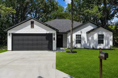 134 Sierra Madre Street, Payne Springs, TX 75156 - Photo 1