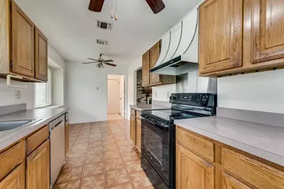 3702 Lofland Lane, Rowlett, TX 75088 - Photo 9