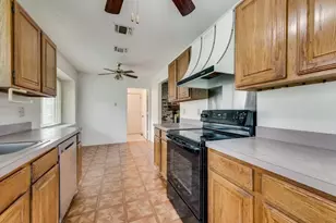 3702 Lofland Ln, Rowlett, TX 75088 - Photo 9