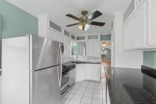 5834 Goodwin Ave, Dallas, TX 75206 - Photo 17