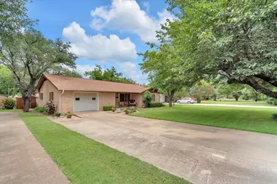 419 S Williams Street, Hamilton, TX 76531 - Photo 3