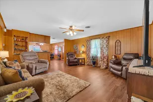 419 S Williams St, Hamilton, TX 76531 - Photo 11