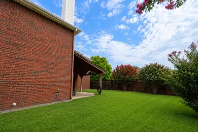 1481 Parkwood Drive, Carrollton, TX 75007 - Photo 23