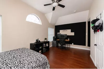 1481 Parkwood Drive, Carrollton, TX 75007 - Photo 19