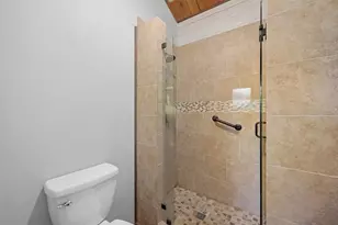 914 Kiowa Dr W, Lake Kiowa, TX 76240 - Photo 25