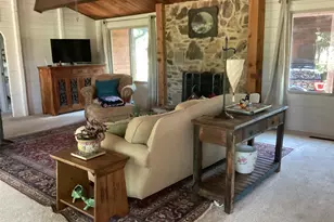 914 Kiowa Dr W, Lake Kiowa, TX 76240 - Photo 7