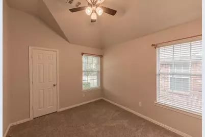 2034 Westbury Lane, Allen, TX 75013 - Photo 9